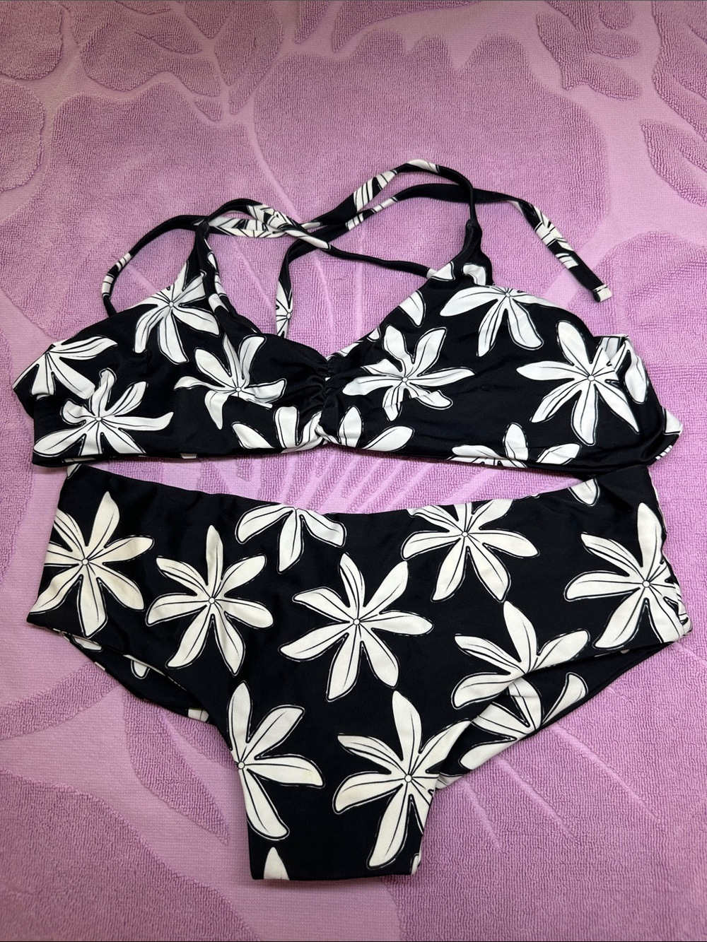 Fused Hawaii Black & White Pikake Floral Bikini Set